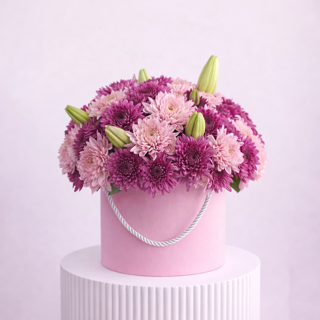 Rose Pink Chrysanthemum Lily Bud Hat Box